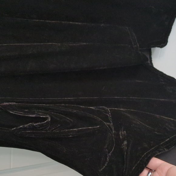 The Ophilus Y2K velvet sleeveless asymmetrical lagenlook boho made in USA Tunic - Picture 2 of 7